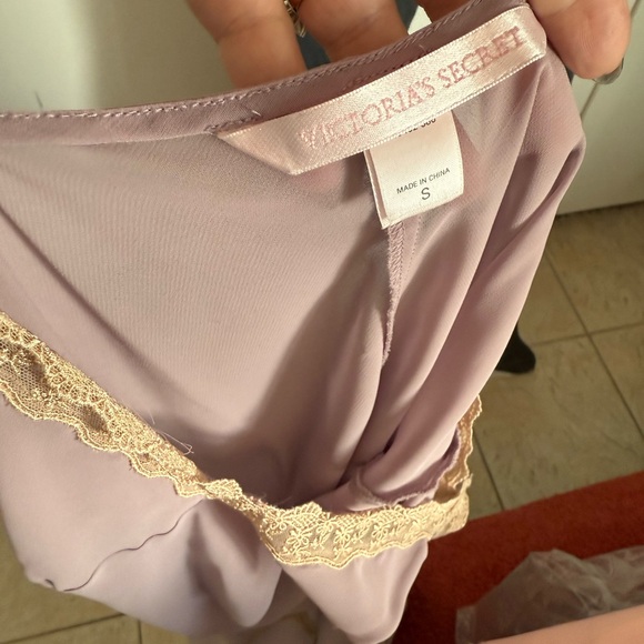 Violet chemise - Picture 4 of 5